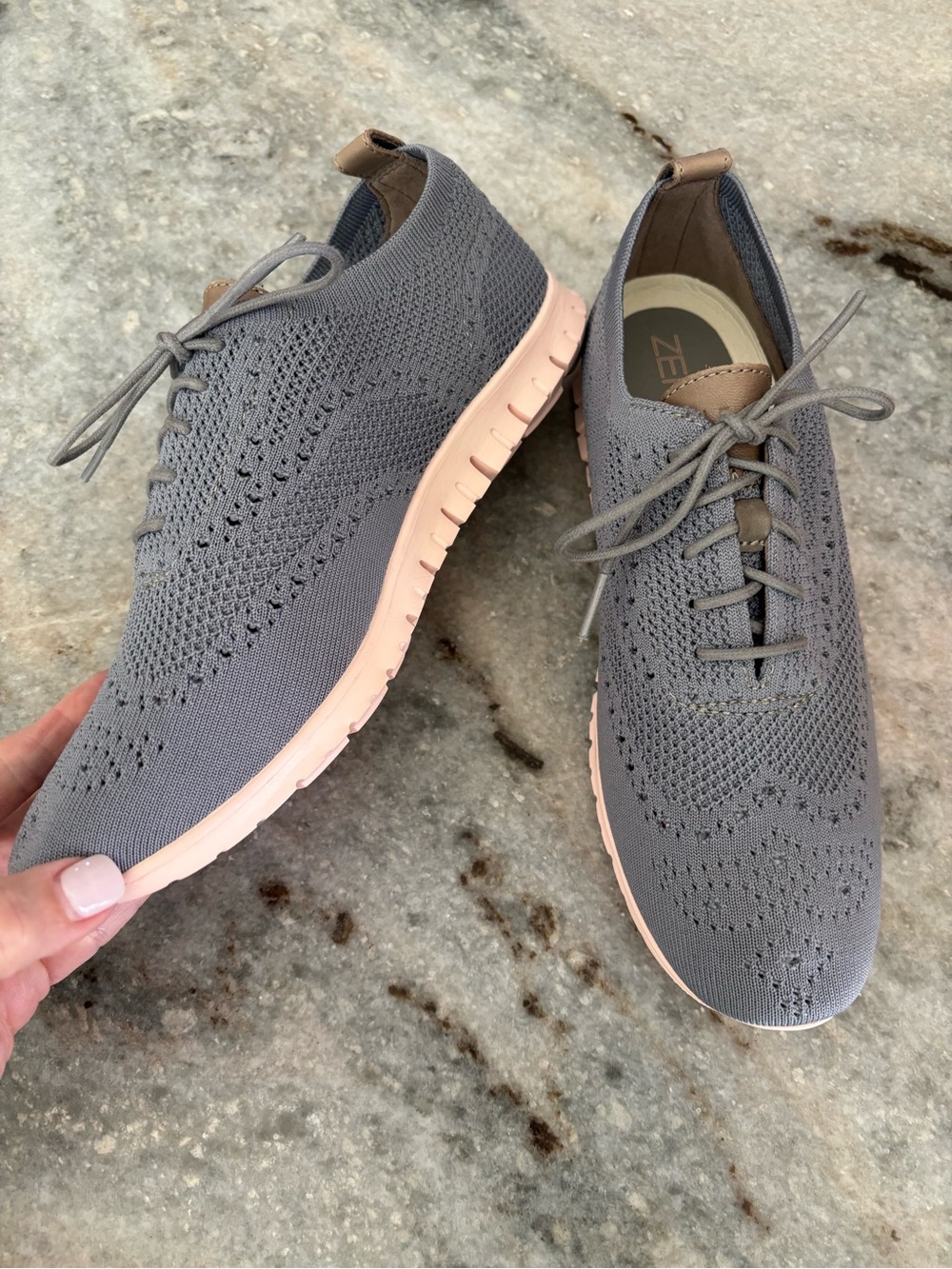 Cole Haan zerogrand stitchlite wingtip Oxford, size 10